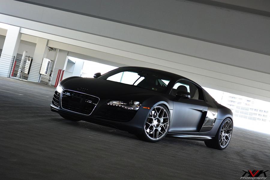  Audi R8 on HRE Wheels (P40SC) 2014 года  (фото 4 из 20)